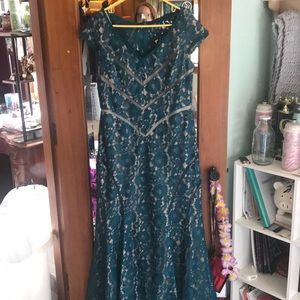 BEAUTIFUL teal lace prom or formal event dress